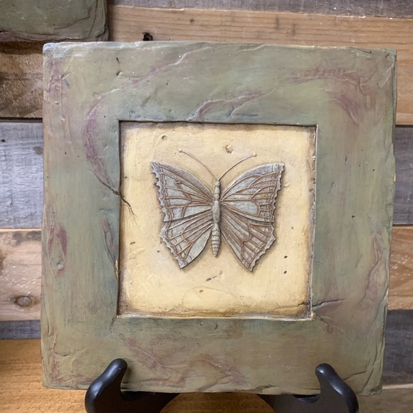 Set of Three Unique Insect Slate Plaques - Wall Decor by LG Sourcing - Picture 4 of 7